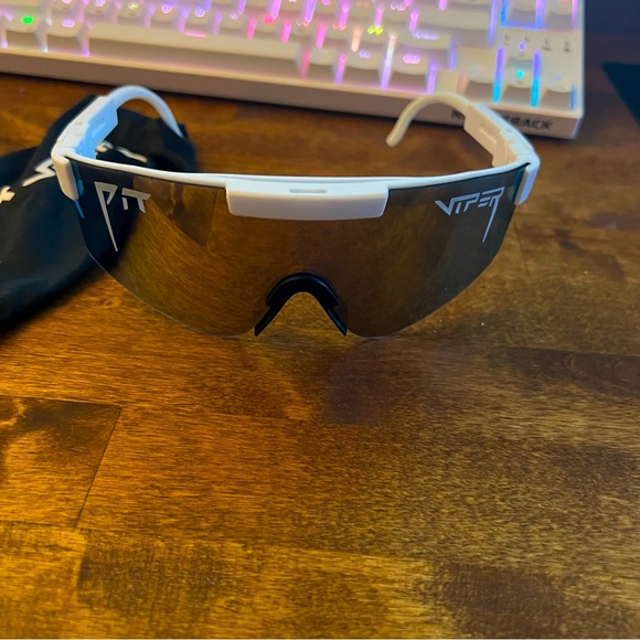 Pit Viper Accessories Polarized White And Chrome Pit Vipers